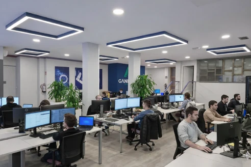 Ganbaru desarrollo apps